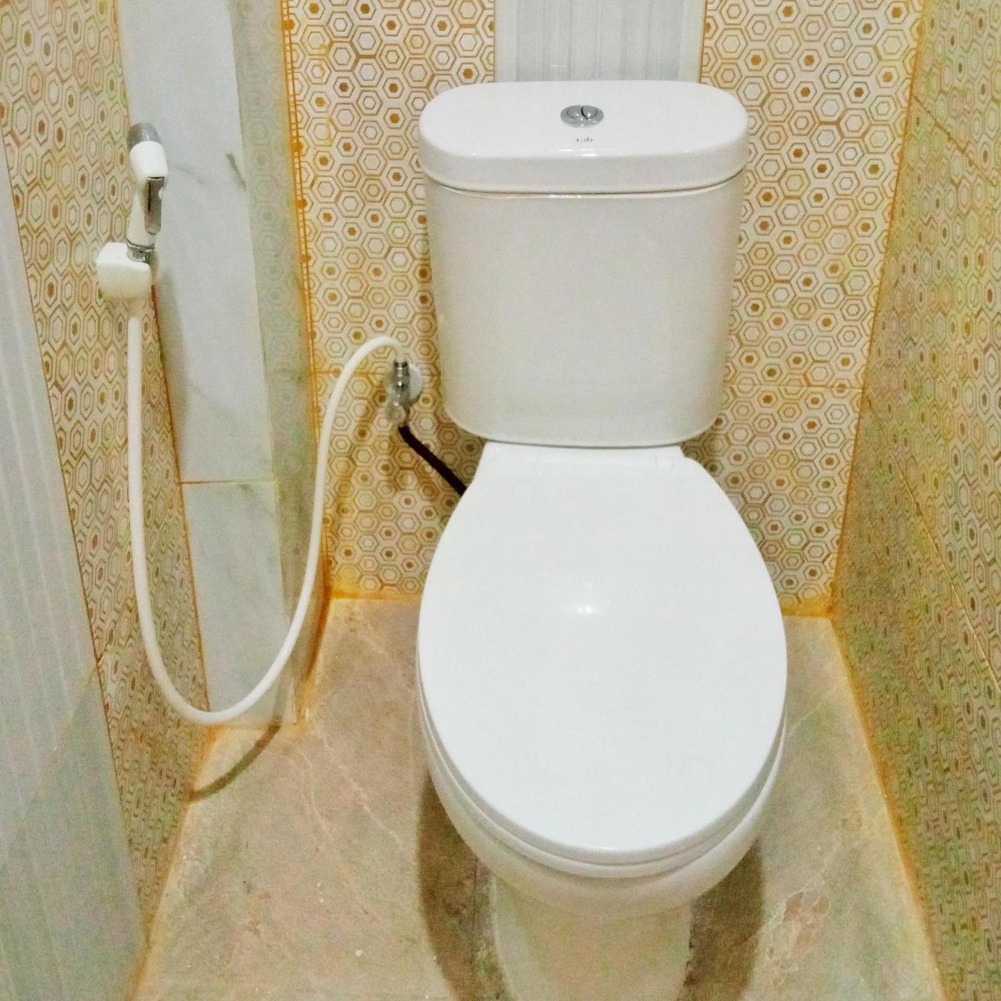 Rifal Inn Mitra Reddoorz Tegal Kültér fotó