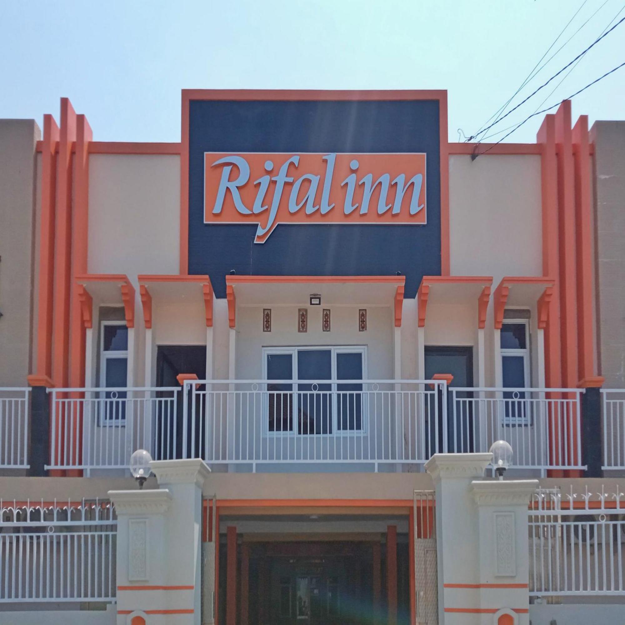 Rifal Inn Mitra Reddoorz Tegal Kültér fotó